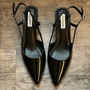 Steve Madden legaci patent leather Slingback Heels